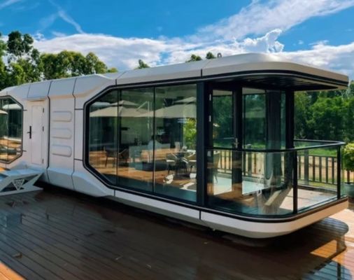 現代の宇宙カプセル様式 キャンプハウス ホテルの宿泊施設