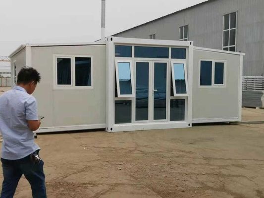 ホテル 宿泊施設 拡張可能なコンテナハウス 軽鋼構造枠