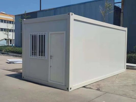 モダンなデザインスタイル 20フィートまたは40フィートで出荷する準備ができているカスタマイズ可能な折りたたみコンテナハウス